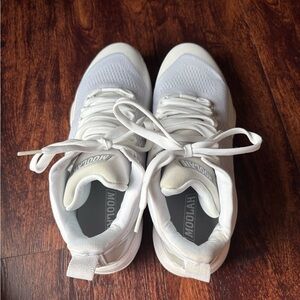Moolah White Athletic Sneakers basketball shoes size 10
